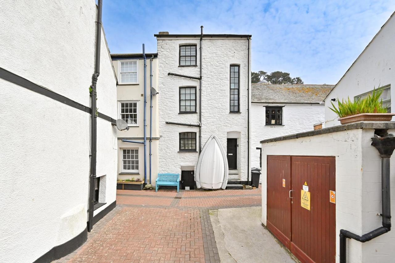 Captain's House Looe