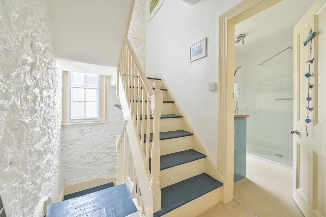 Captain's House * Looe